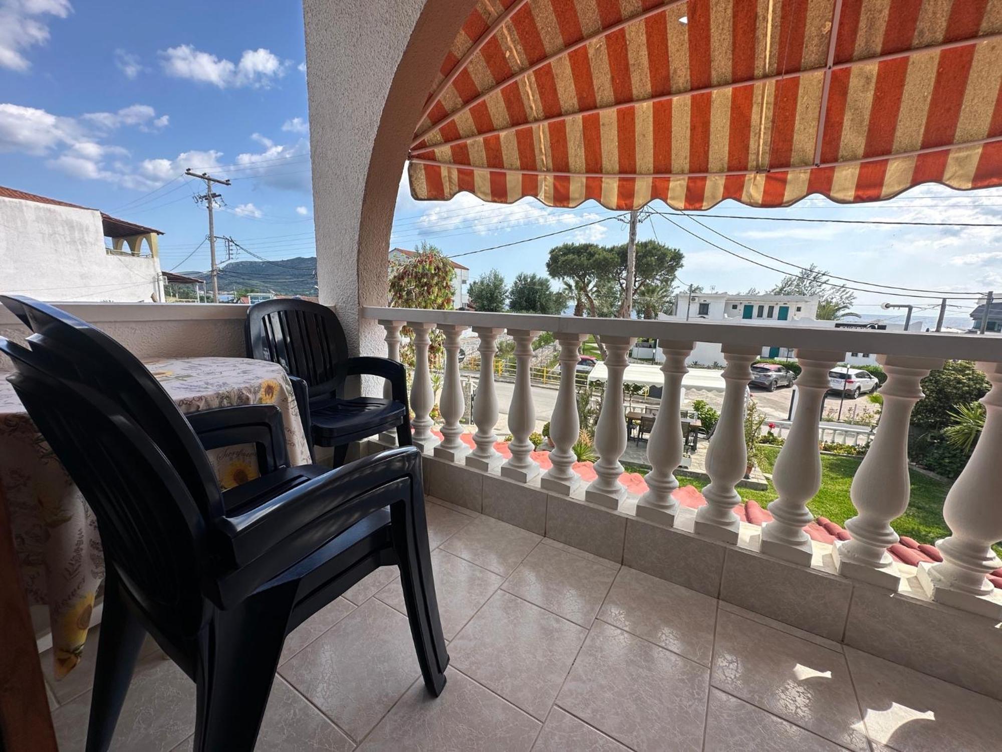 טורוני The Flower Apartments מראה חיצוני תמונה